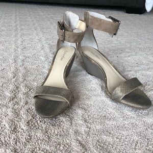 NWT Calvin Klein Wedge Sandal